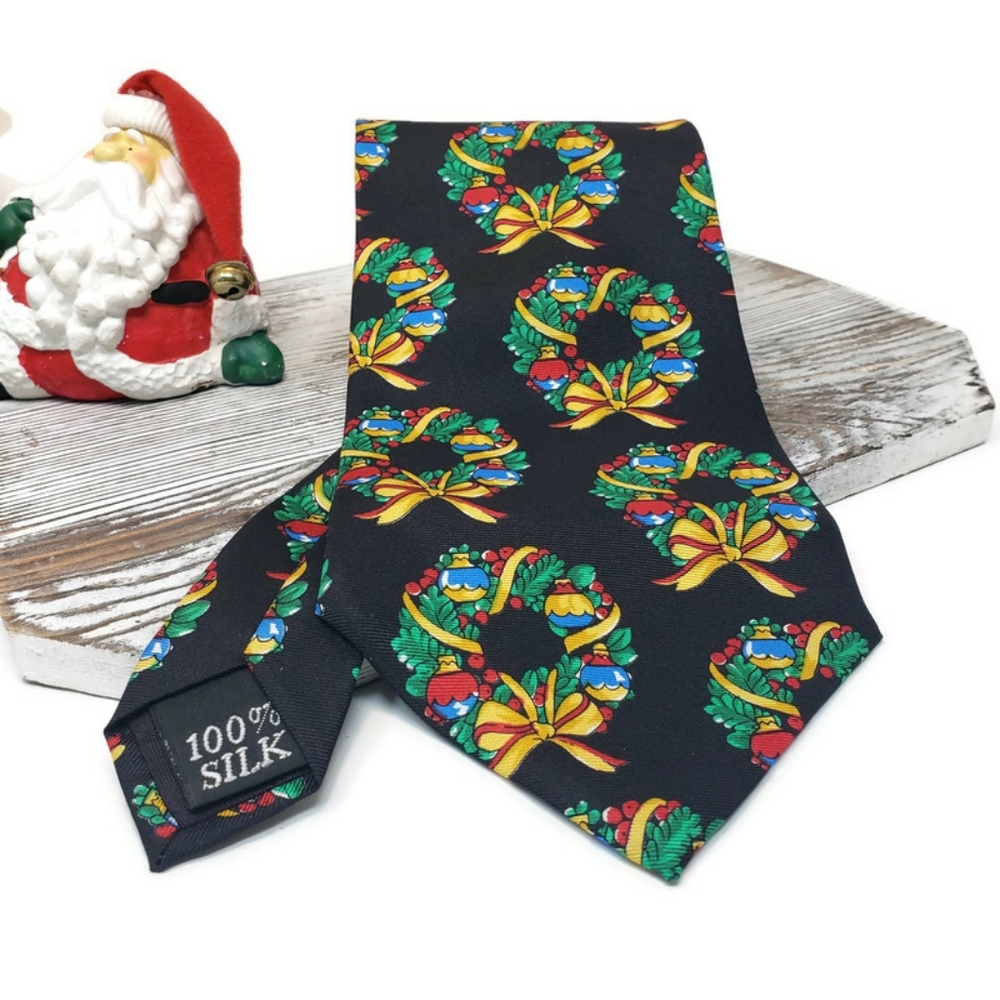 100% Silk Men's Reed St.. James Christmas Necktie